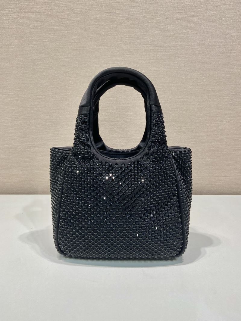 Pra*a bucket bags